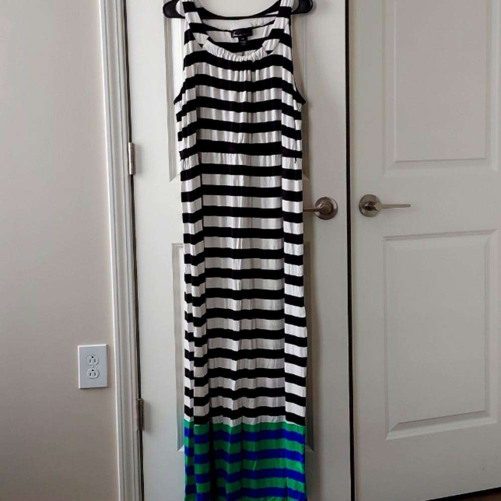 Lane Bryant sleeve maxi dress black/white with green/blue 18/20